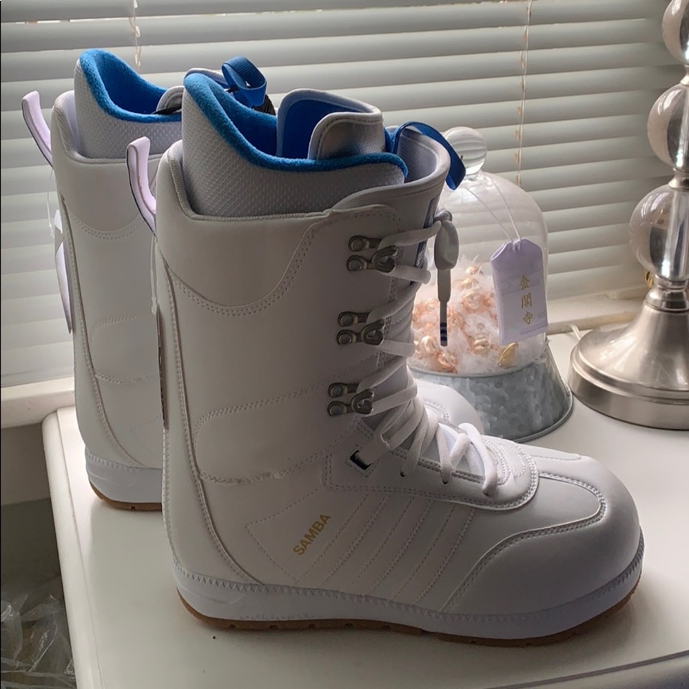 Adidas | Snowboarding Shoes | Samba Adv . - Picture 4 of 4